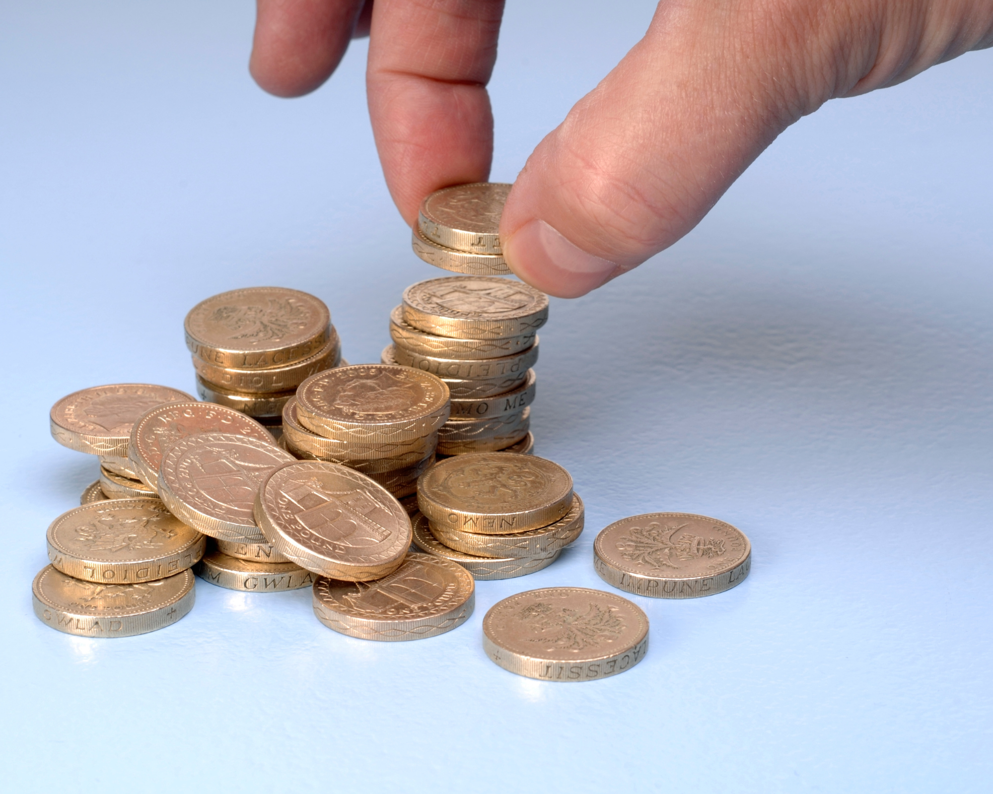 Saves money A virtual assistant will save you money